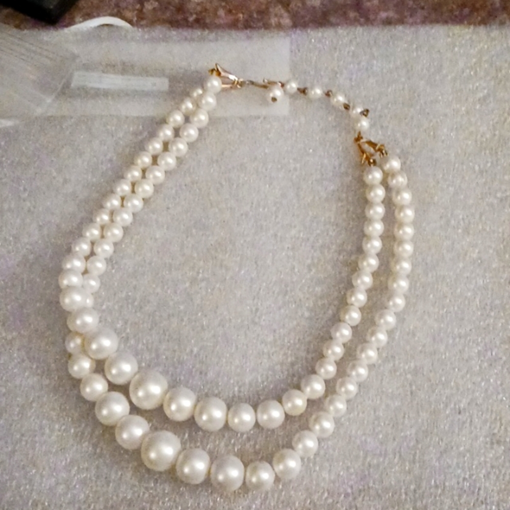 Necklace Lot